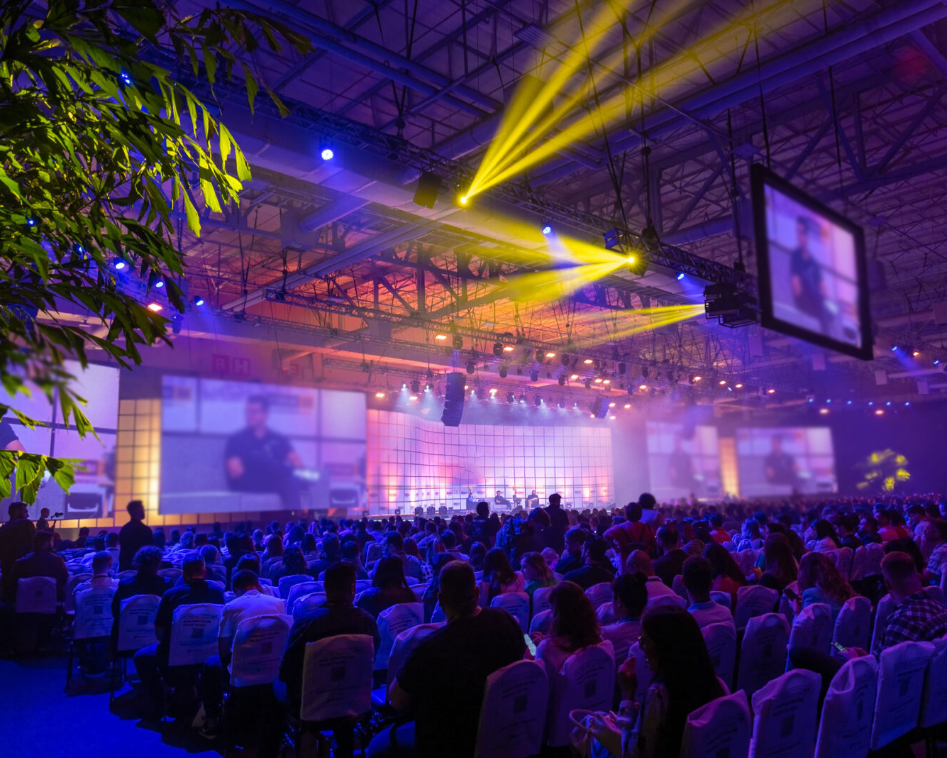 EVENTOS-CORPORATIVOS-FOTOS-E-VÍDEOS-5-1600x1068